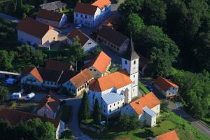 Cerkev in Obcina iz zraka- RDO -2011